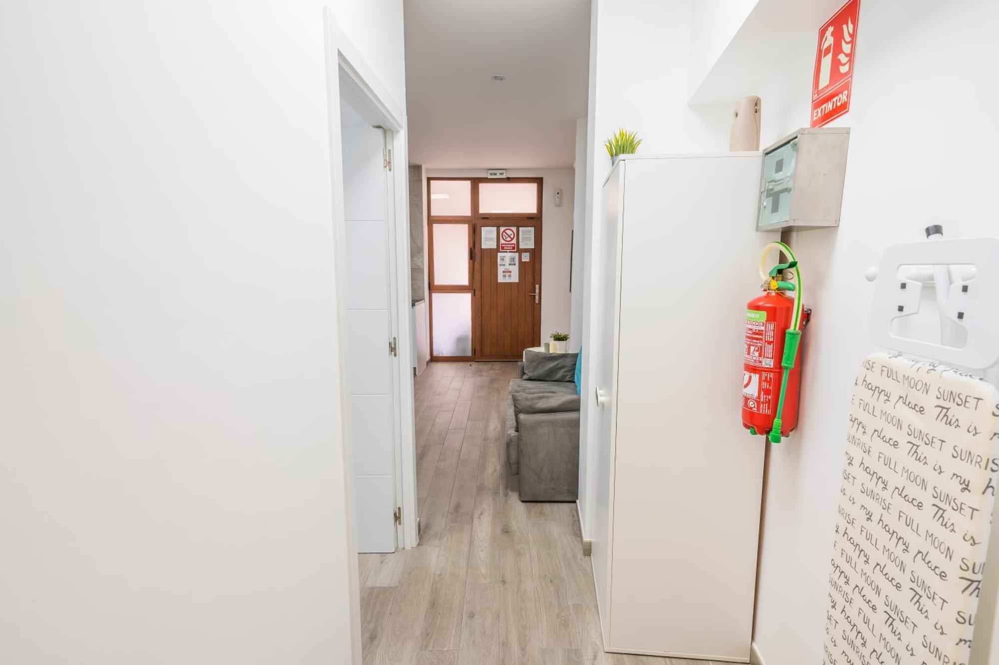 El Puente Home-ii 8,1kms Airport Apartment