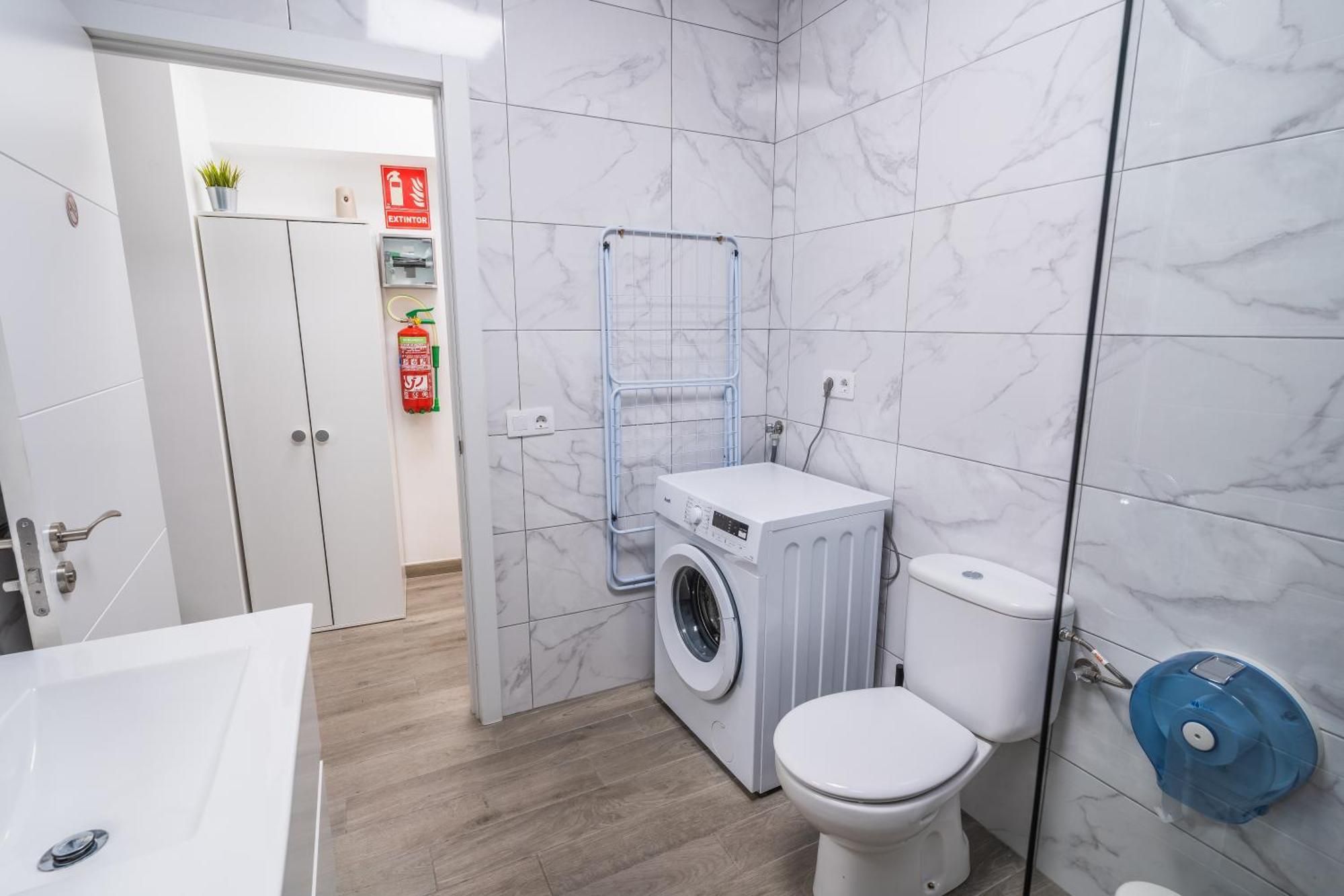 El Puente Home-ii 8,1kms Airport Apartment *